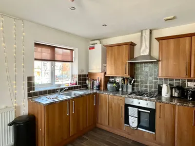 3 Bedroom Apartment - Flat 7,  Bawas place  - Alfreton Road - Thumbnail 24